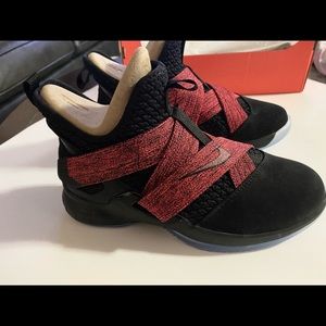 Brand New - Lebron Soldier XII